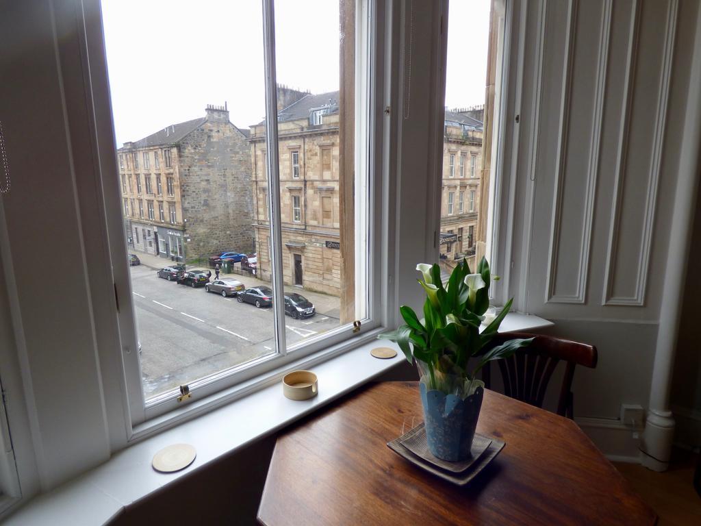 The Derby Suite Glasgow Bagian luar foto