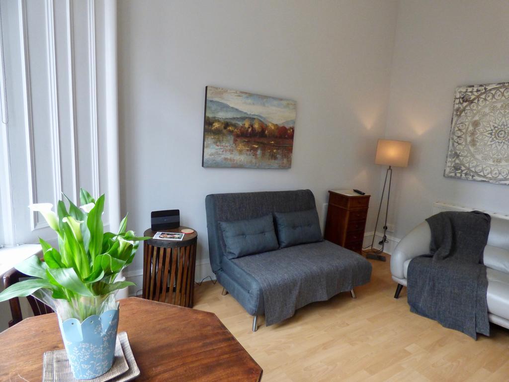 The Derby Suite Glasgow Bagian luar foto